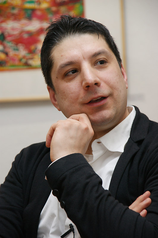 Назар Кожухарь