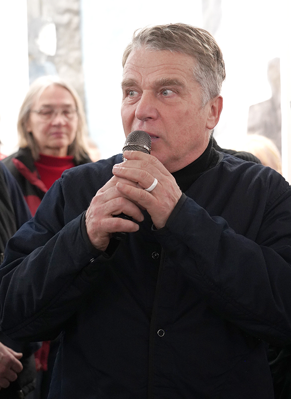 Владимир Васильев