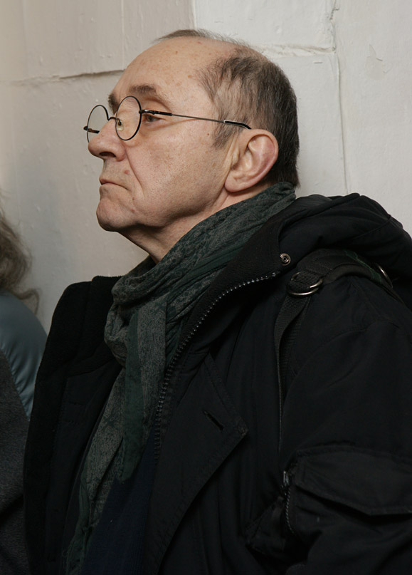Аркадий Драгомощенко
