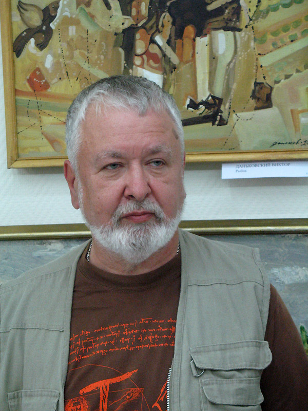 Виктор Татаренко