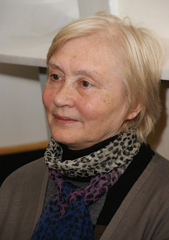 Людмила Новомировна Вострецова