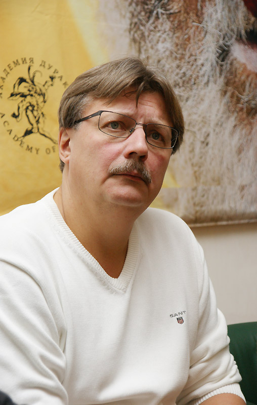 Андрей Максимков