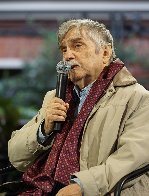 Сергей Стратановский