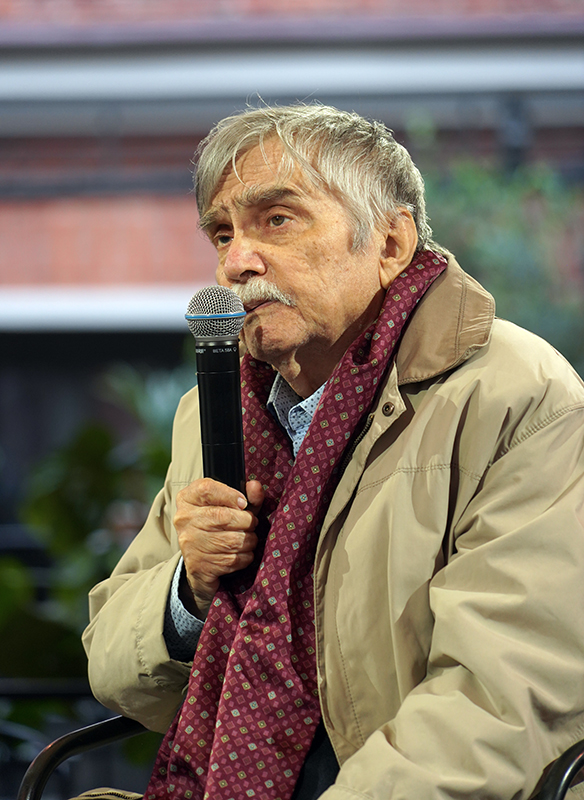 Сергей Стратановский