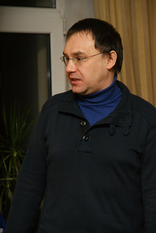 Дмитрий Голынко