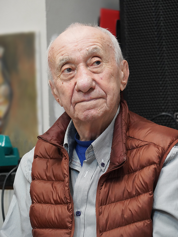 Анатолий Заславский