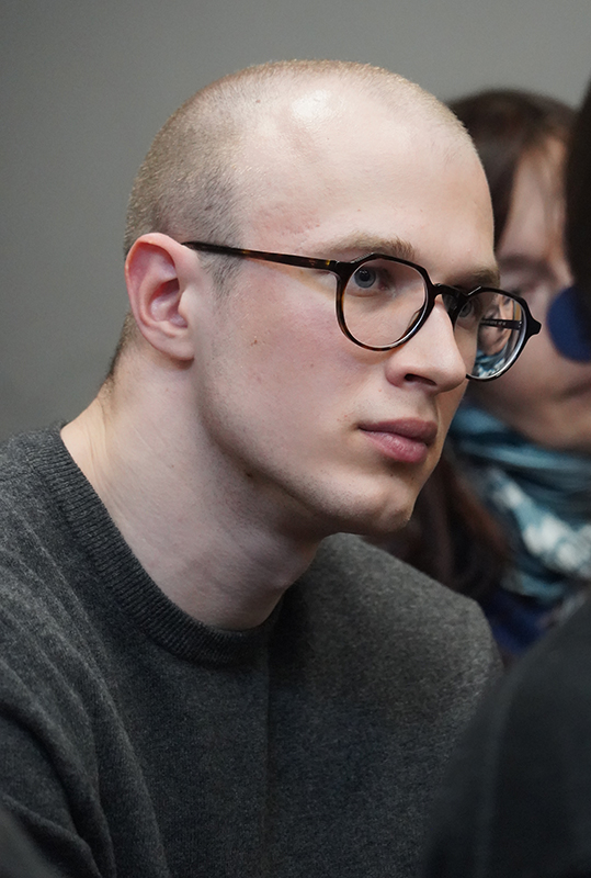 Петр Артемьев